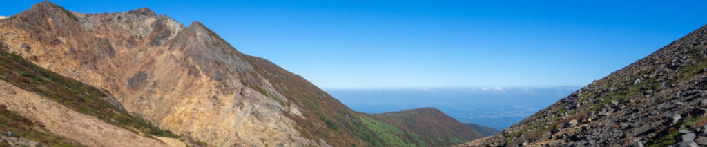 那須岳登山を安全に楽しむための装備について解説